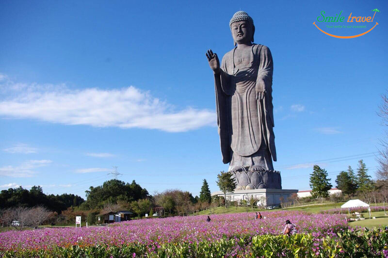Đại tượng phật Ushiku Daibutsu-Nhật Bản-Smile Travel