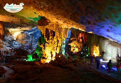 Hang Sửng Sôt- hang động đẹp nhất Vịnh Hạ Long 