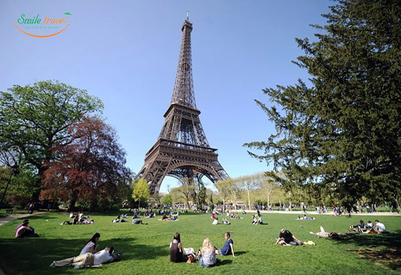 Tháp Eiffel-Pháp