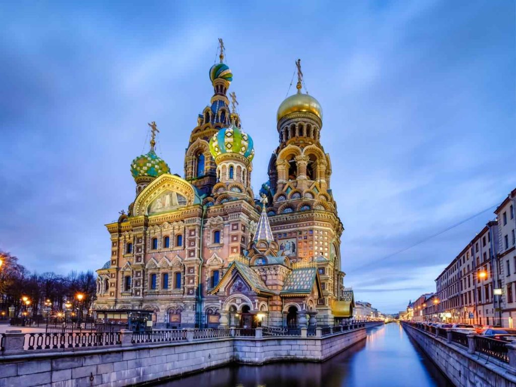 Saint Petersburg - thành phố vĩ đại của nước Nga