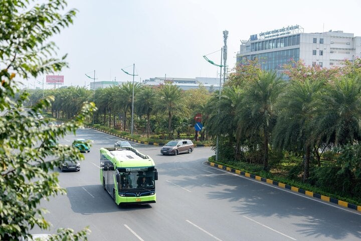 Vin Bus - phương tiện giao thông công cộng tại Hà Nội