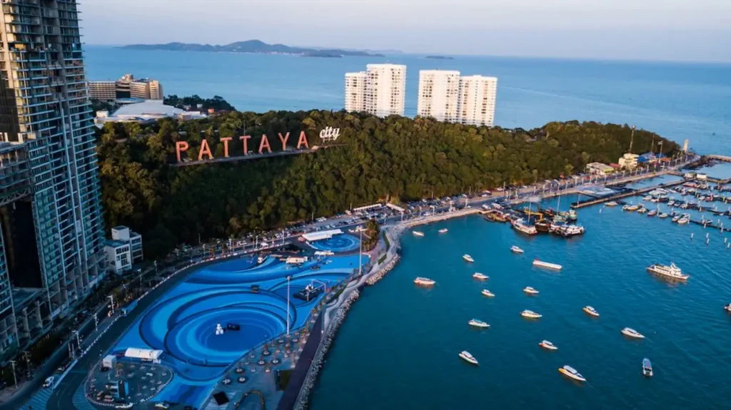 Pattaya - Địa điểm du lịch nổi tiếng của Thái Lan.