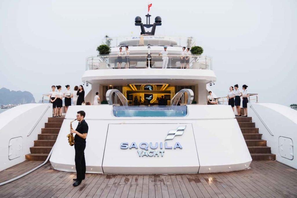 Du thuyền Saquila Yatch Cruise 