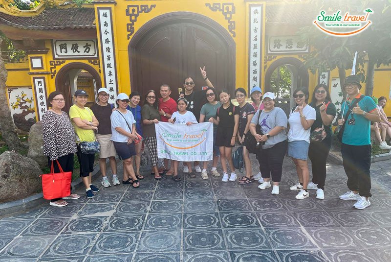 Feedback khách hàng đánh giá tour du lịch Hà Nội của Smile Travel