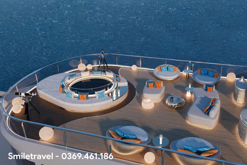 Sundeck rộng thoáng 