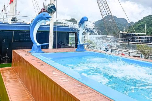 Bể sục jacuzzi thư giãn