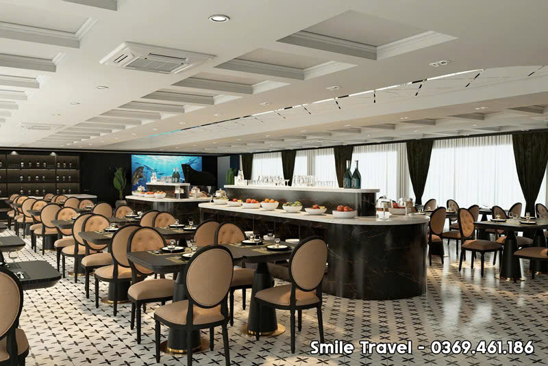 Nhà hàng được thiết kế tỉ mỉ, bày trí cao cấp