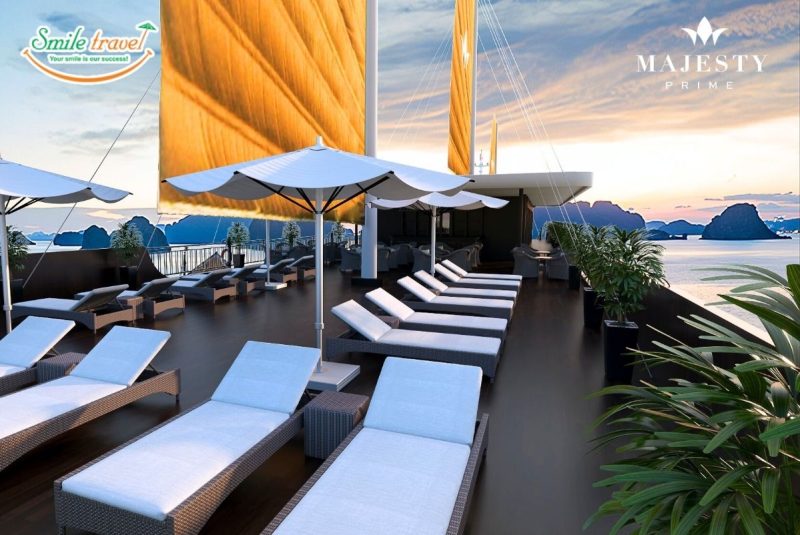 Sundeck rộng thoáng view toàn cảnh cực đẹp 