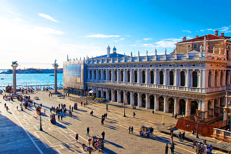 Thánh Mark (St. Mark's Square)