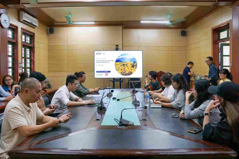 Buổi làm việc với lãnh đạo UBND xã Bản Liền